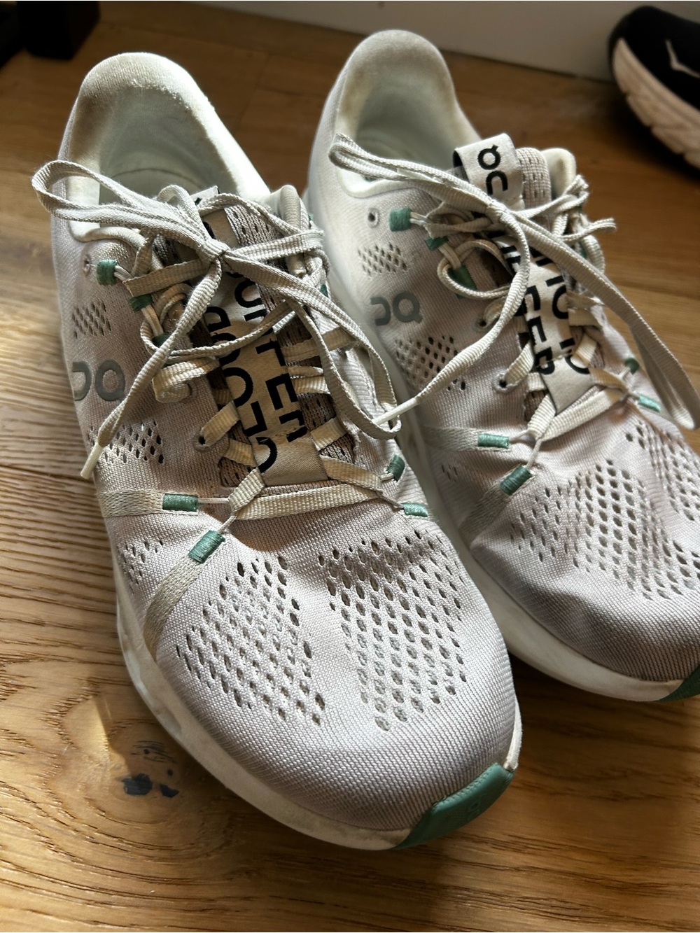 On Running Women’s Athletic Shoes — Light Gray with Mint Accents